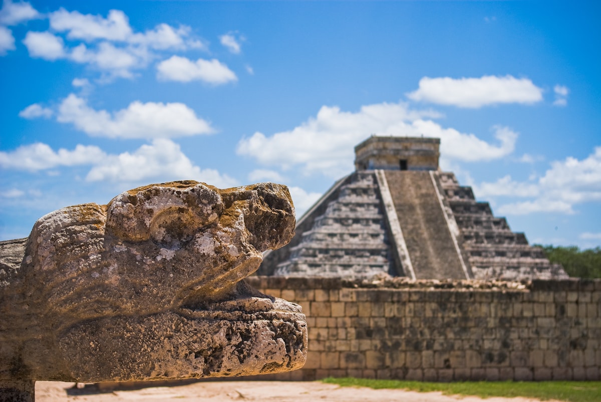 Pirámide de Kukulkán en Chichén Itzá, México